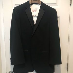 Hugo Boss 3 piece tuxedo